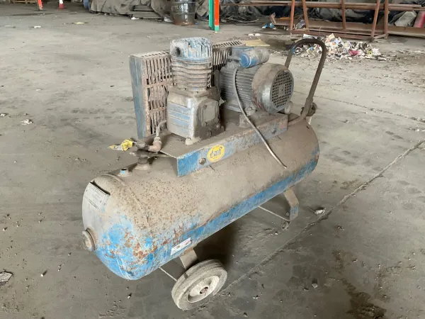 DMF Portable Air Compressor 240V