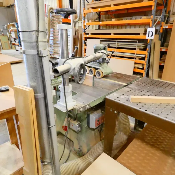 WADKIN TABLE SAW WITH EUROPA V4 POWER FEED